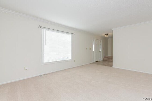 Foto del edificio - 77 Atwater Dr