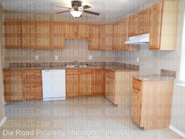 Building Photo - 3 br, 1 bath House - 305 Michael Avenue,