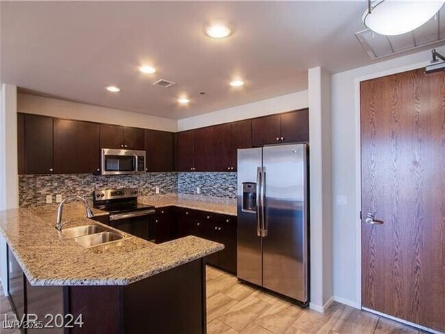 Building Photo - 8255 S Las Vegas Blvd