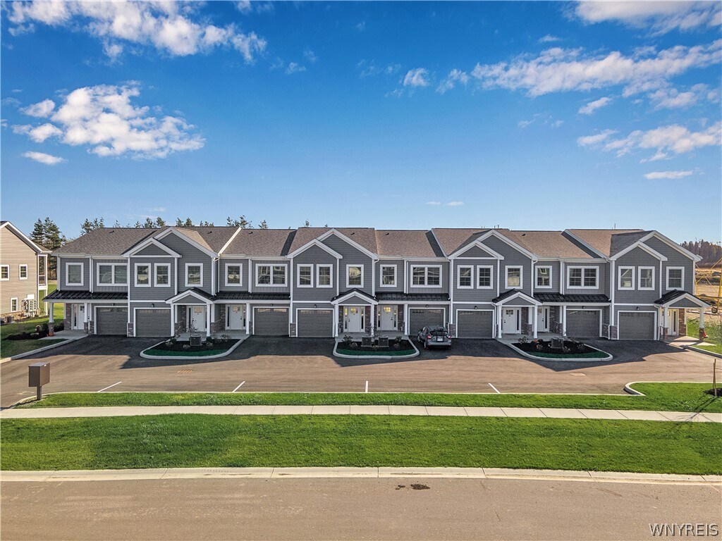 Foto del edificio - 3385 Cedar Vly Wy