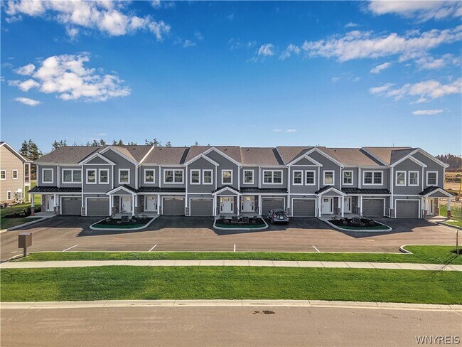 Foto del edificio - 3385 Cedar Vly Wy