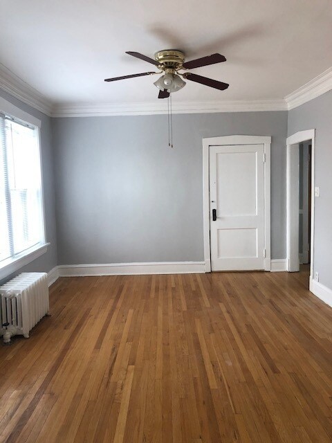 Building Photo - 4763 N Manor Ave
