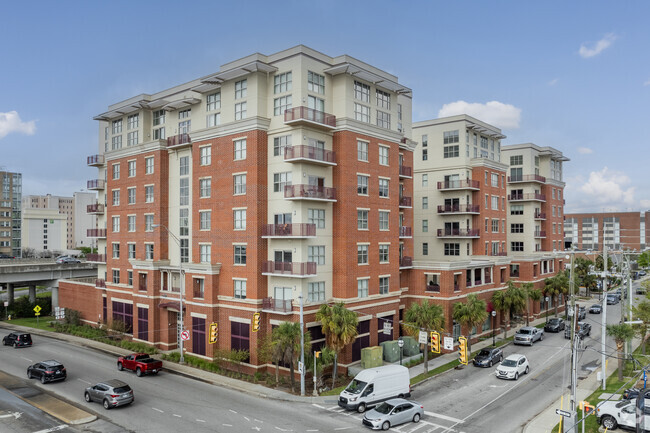 Foto del edificio - Bee Street Lofts