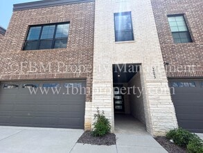 Building Photo - 2093 Layla Dr