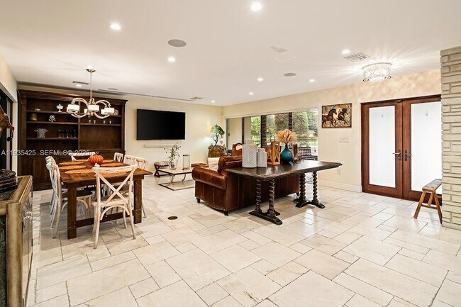 Foto del edificio - 9890 SW 138th St