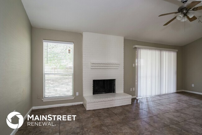 Building Photo - 24111 Spring Gum Dr