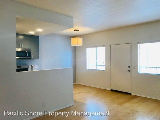 Building Photo - 2238 Las Colinas Ave