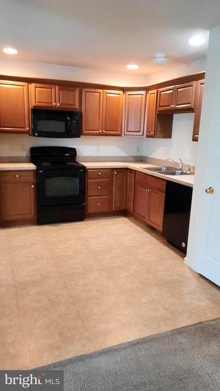 Foto del edificio - 305 Antilles Court