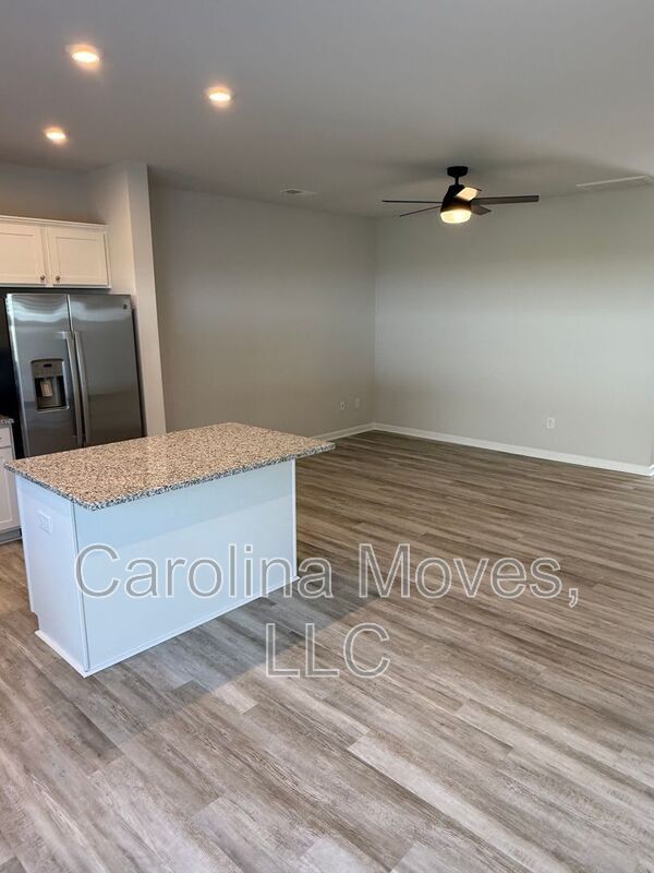 Building Photo - 171 Randwick Ln