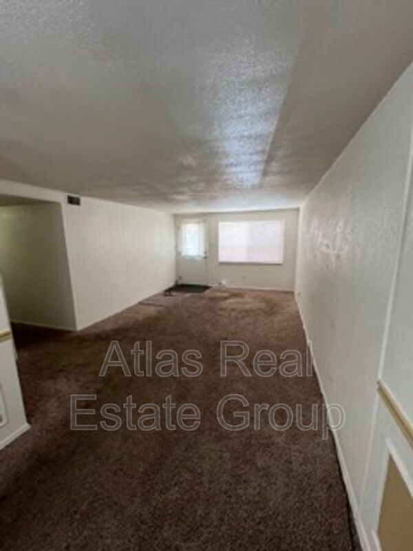 Foto del edificio - 2580 S Valley Hwy