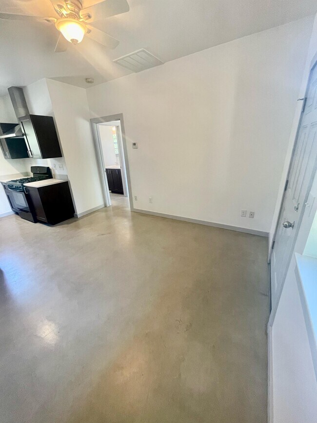 Foto del edificio - 500 Granite Hill Ct