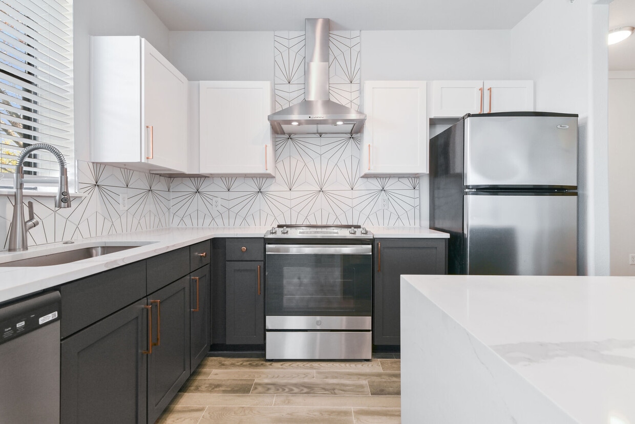 Primary Photo - The Berkeley