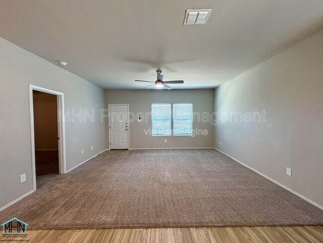 Foto del edificio - 4619 Heathers Star St