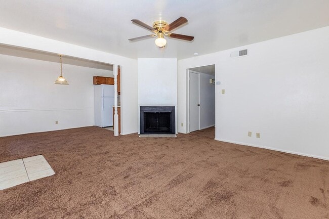 Building Photo - Villa Navarone