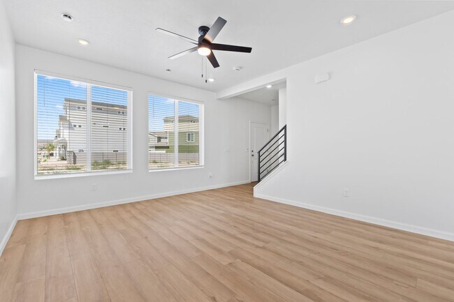 Building Photo - NEW Saratoga Springs Home