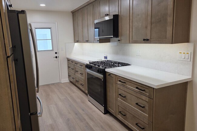 Foto del edificio - 107 Morristown Ln