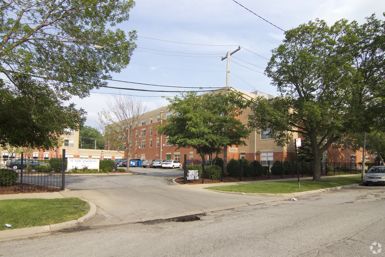 Primary Photo - St. Ailbe Faith Apartments