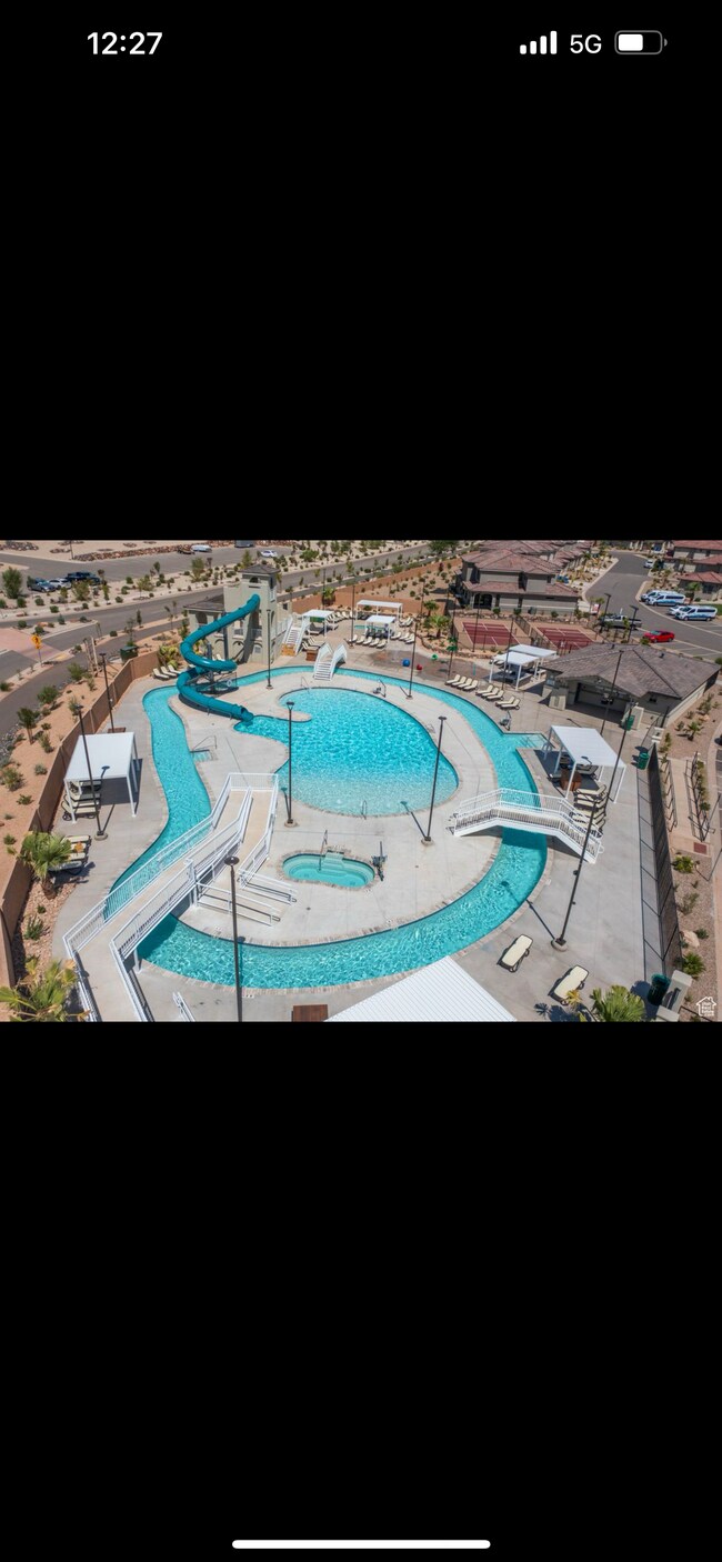 Pool - 1092 N Paseos St