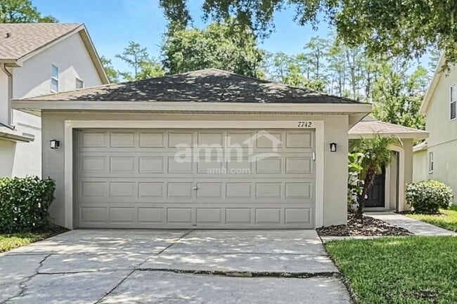 Building Photo - 7742 Citrus Blossom Dr