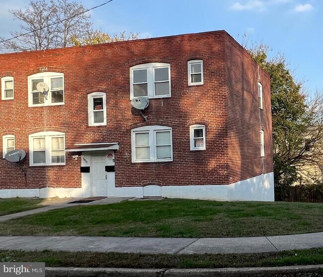 Foto del edificio - 3919 Pascal Ave