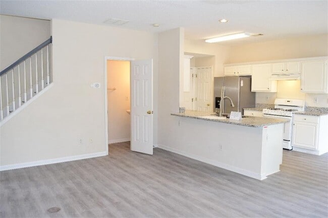 Building Photo - 3625 Gainesway Ct NW