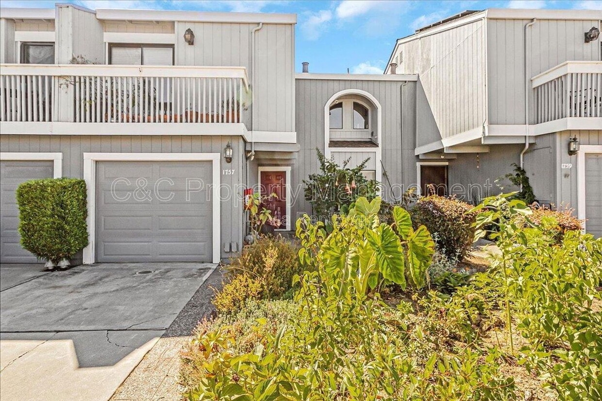 Foto principal - 1757 30th Ave