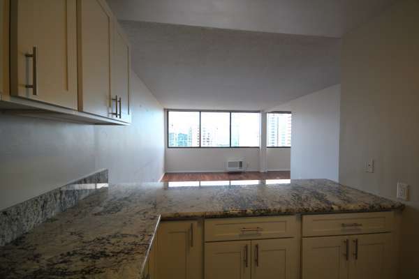 Foto del edificio - 1255 Nuuanu Ave