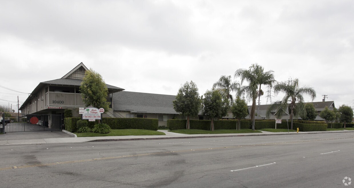 Foto del edificio - Dale Village Garden Apartments