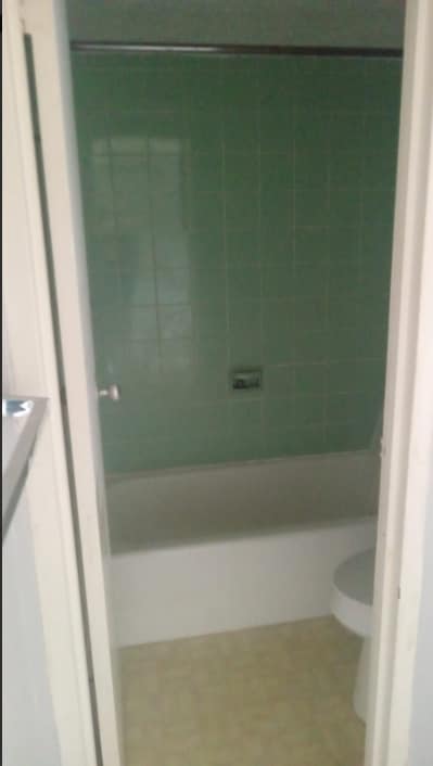 Building Photo - Summit