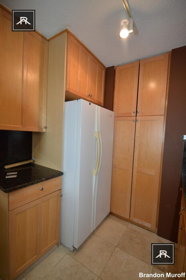 Building Photo - 1 bedroom in Brookline MA 02446