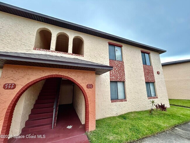 Foto del edificio - 176 San Juan Cir