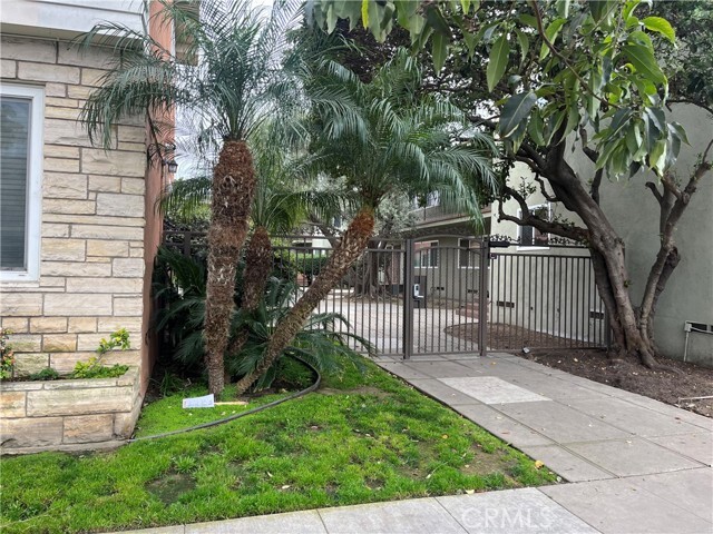 Foto del edificio - 1030 2nd St