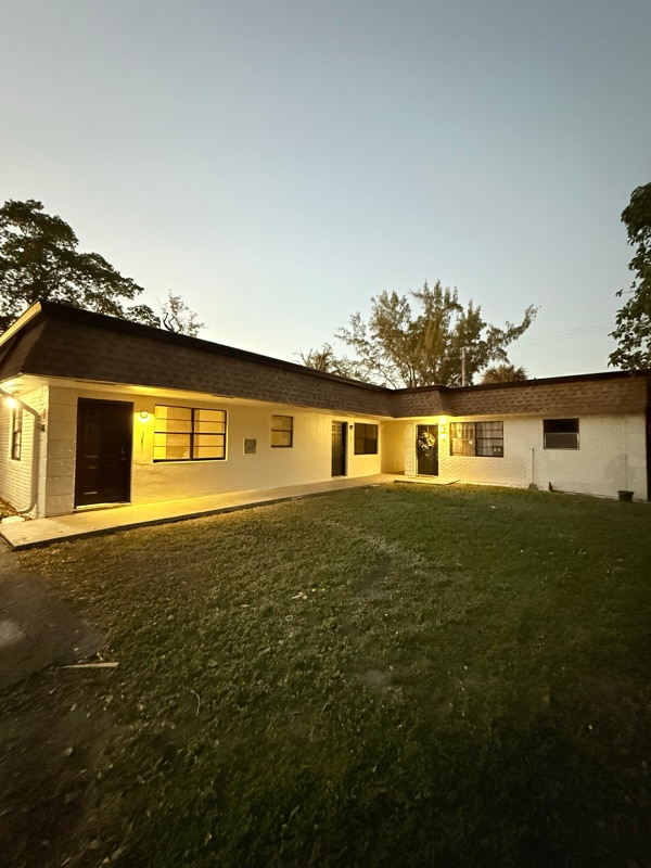 Photo - 261 NW 42nd St (Oakland Park, FL)
