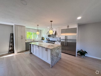 Building Photo - 361 Murindo Pl