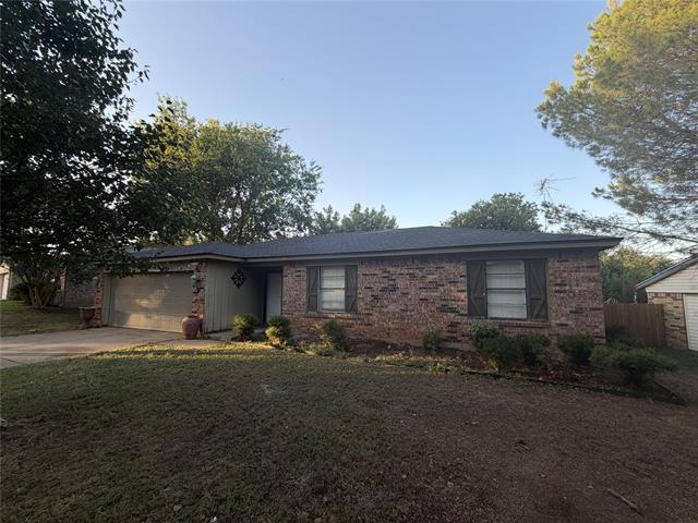 Building Photo - 1411 Clearfield Dr