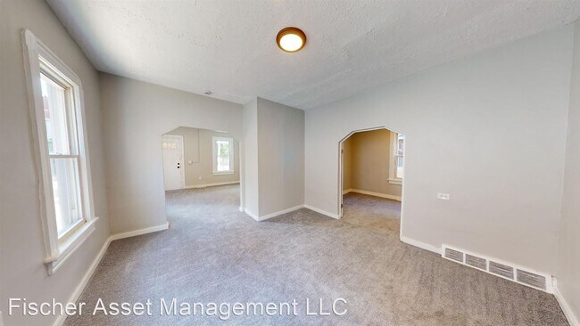 Building Photo - 4 br, 1.5 bath House - 7700 Colgate Ave.