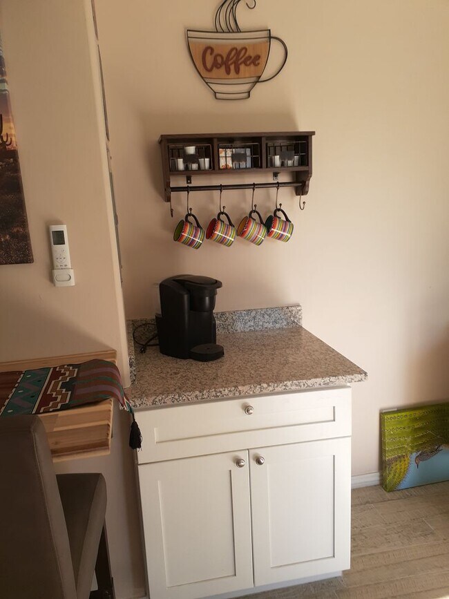 Foto del edificio - New Build 1 Bed/1 Bath Home @ 36th St &Greenway