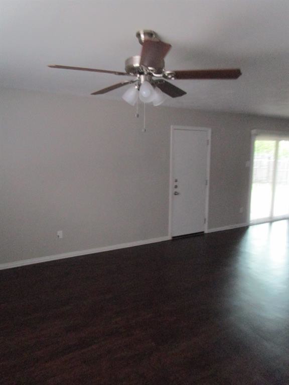 Building Photo - 4725 Leonard St