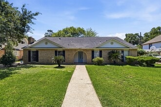 Building Photo - 20011 Sweetgum Forest Dr