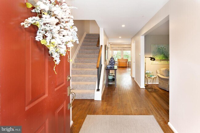 Building Photo - 7834 Butterfield Ln