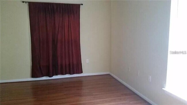 Foto del edificio - 16317 Newbury Palms Ct