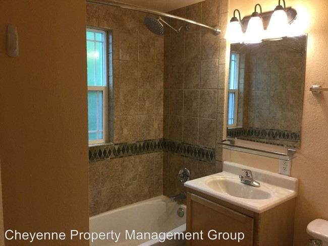 Foto del edificio - 2 br, 1 bath House - 3509 Hynds Blvd
