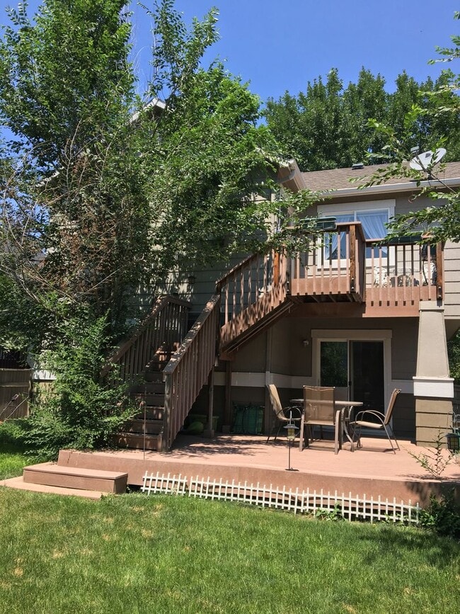 Building Photo - Adorable 2 bed/2 bath home in Southwest Longmont!
