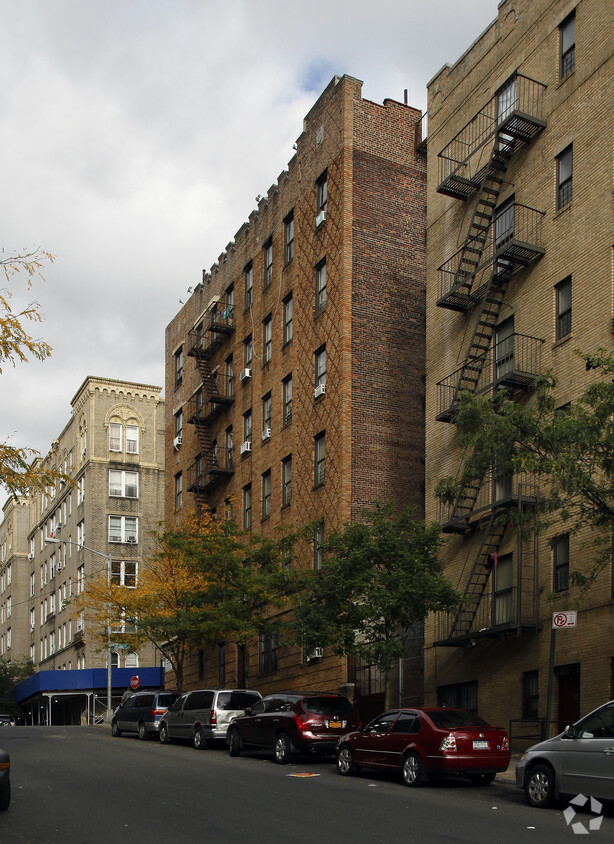 Building Photo - 1098-1112 Carroll Pl