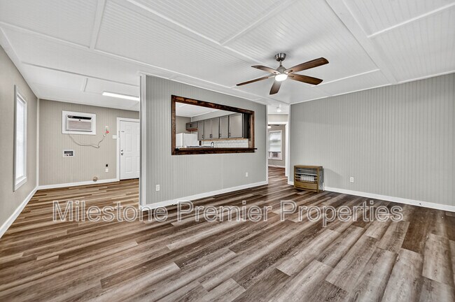 Foto del edificio - 1016 W Crawford St