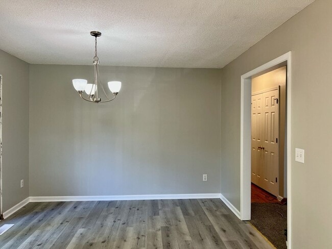 Building Photo - 301 Stargate Rd