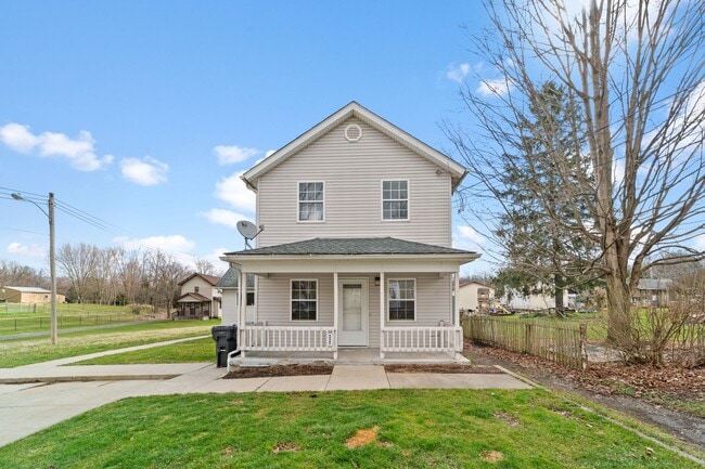 Building Photo - 6256 Wayland Rd