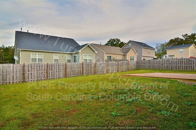 Foto del edificio - 162 Whispering Oak Ln