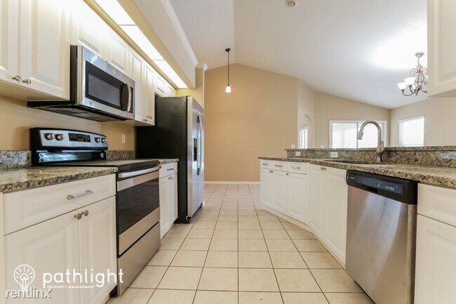 Foto del edificio - 4 br, 2 bath House - 4793 Country Manor Dr...