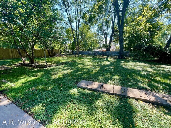 Foto del edificio - 2 br, 2 bath House - 1318 W. Atlantic St.